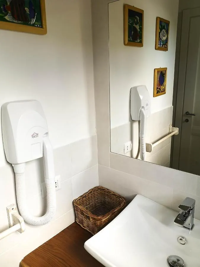 B&B Limone 산테오도로