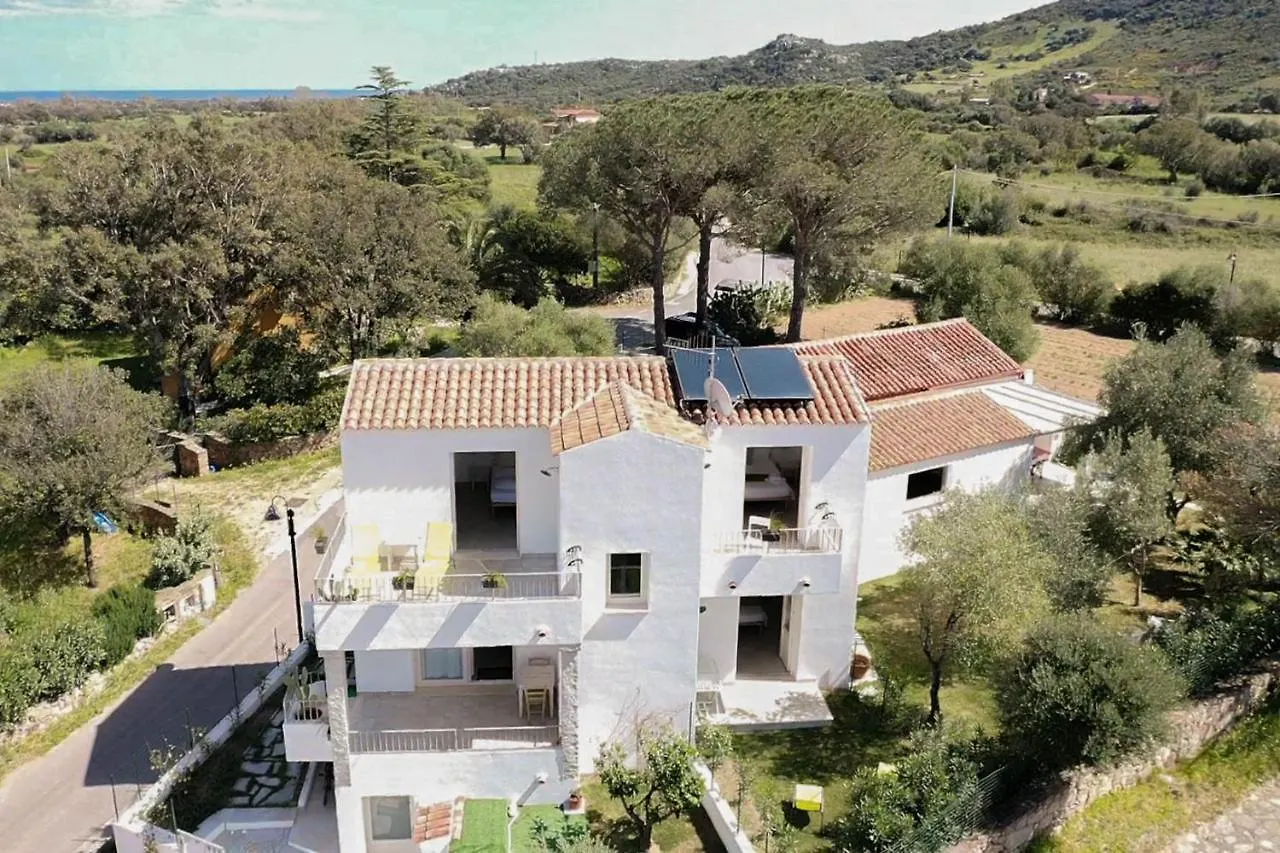 ** Bed & Breakfast B&B Limone San Teodoro  Italia