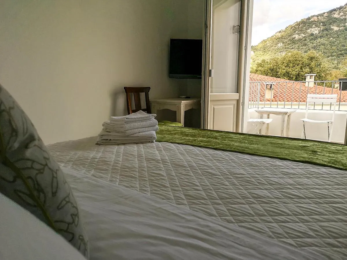 ** Oda ve Kahvaltı B&B Limone San Teodoro  İtalya